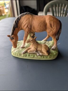 Vintage HomeCo-Mare And  Foal- Porcelain Figurine